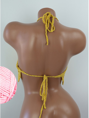 The Solar Halo Neckline: Sunburst Circle - Топ В'язаний Гачком