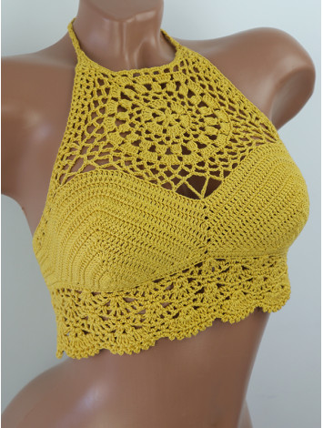 The Solar Halo Neckline: Sunburst Circle - Топ В'язаний Гачком