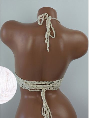 Blossom Enchantment: Medallion of Elegance - Топ В'язаний Гачком