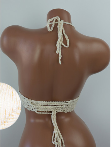 Blossom Enchantment: Medallion of Elegance - Топ В'язаний Гачком