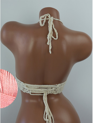 Blossom Enchantment: Medallion of Elegance - Топ В'язаний Гачком