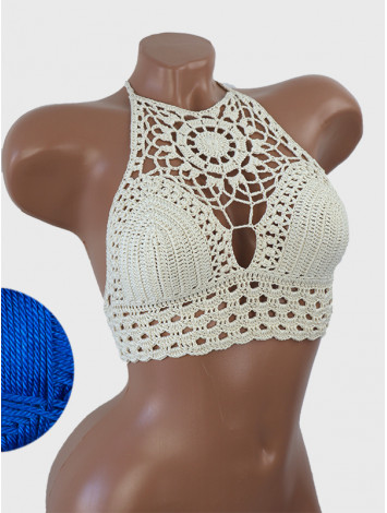 Blossom Enchantment: Medallion of Elegance - Топ В'язаний Гачком