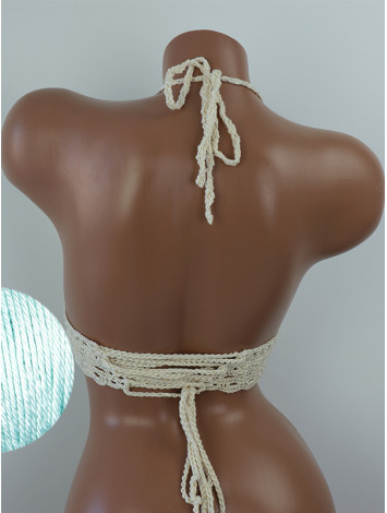 Blossom Enchantment: Medallion of Elegance - Топ В'язаний Гачком