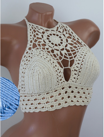 Blossom Enchantment: Medallion of Elegance - Топ В'язаний Гачком