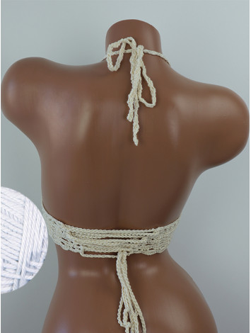 Blossom Enchantment: Medallion of Elegance - Топ В'язаний Гачком