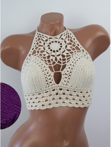 Blossom Enchantment: Medallion of Elegance - Топ В'язаний Гачком