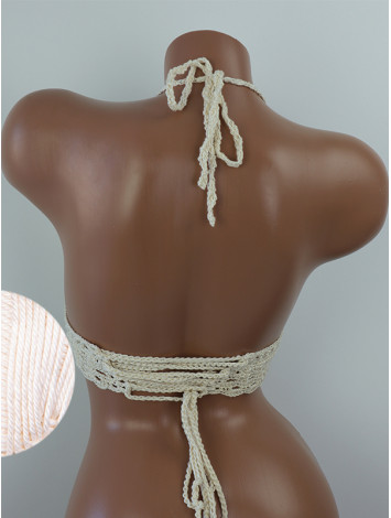 Blossom Enchantment: Medallion of Elegance - Топ В'язаний Гачком