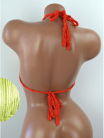 The Chunky Knit Stunner: Enchanting Tri-Jab - Топ В'язаний Гачком