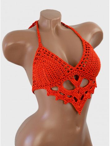 The Chunky Knit Stunner: Enchanting Tri-Jab - Crochet Bikini Top