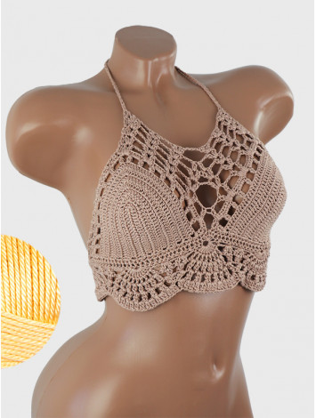 The Song of Spring: Meadows Awaken - Топ В'язаний Гачком