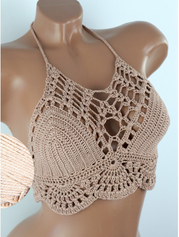 The Song of Spring: Meadows Awaken - Топ В'язаний Гачком