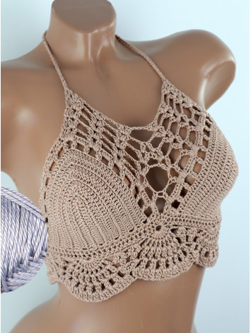 The Song of Spring: Meadows Awaken - Топ В'язаний Гачком