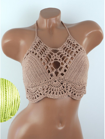 The Song of Spring: Meadows Awaken - Топ В'язаний Гачком