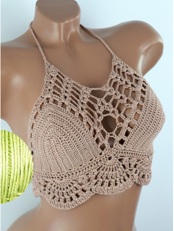 The Song of Spring: Meadows Awaken - Топ В'язаний Гачком