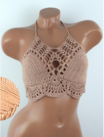 The Song of Spring: Meadows Awaken - Топ В'язаний Гачком