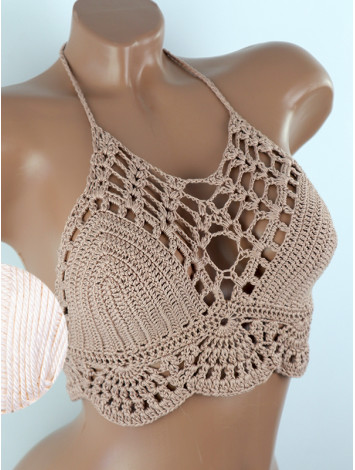 The Song of Spring: Meadows Awaken - Топ В'язаний Гачком