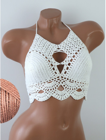 Murmuring Garden: Petal-Soft Secrets - Топ В'язаний Гачком